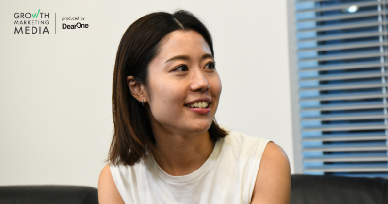 インタビュー取材中の ANA X 廣岡様