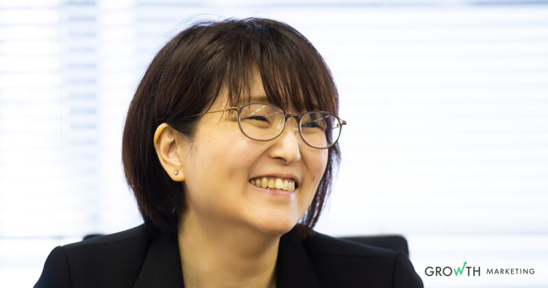 インタビュー取材中のルネサンス　重光様