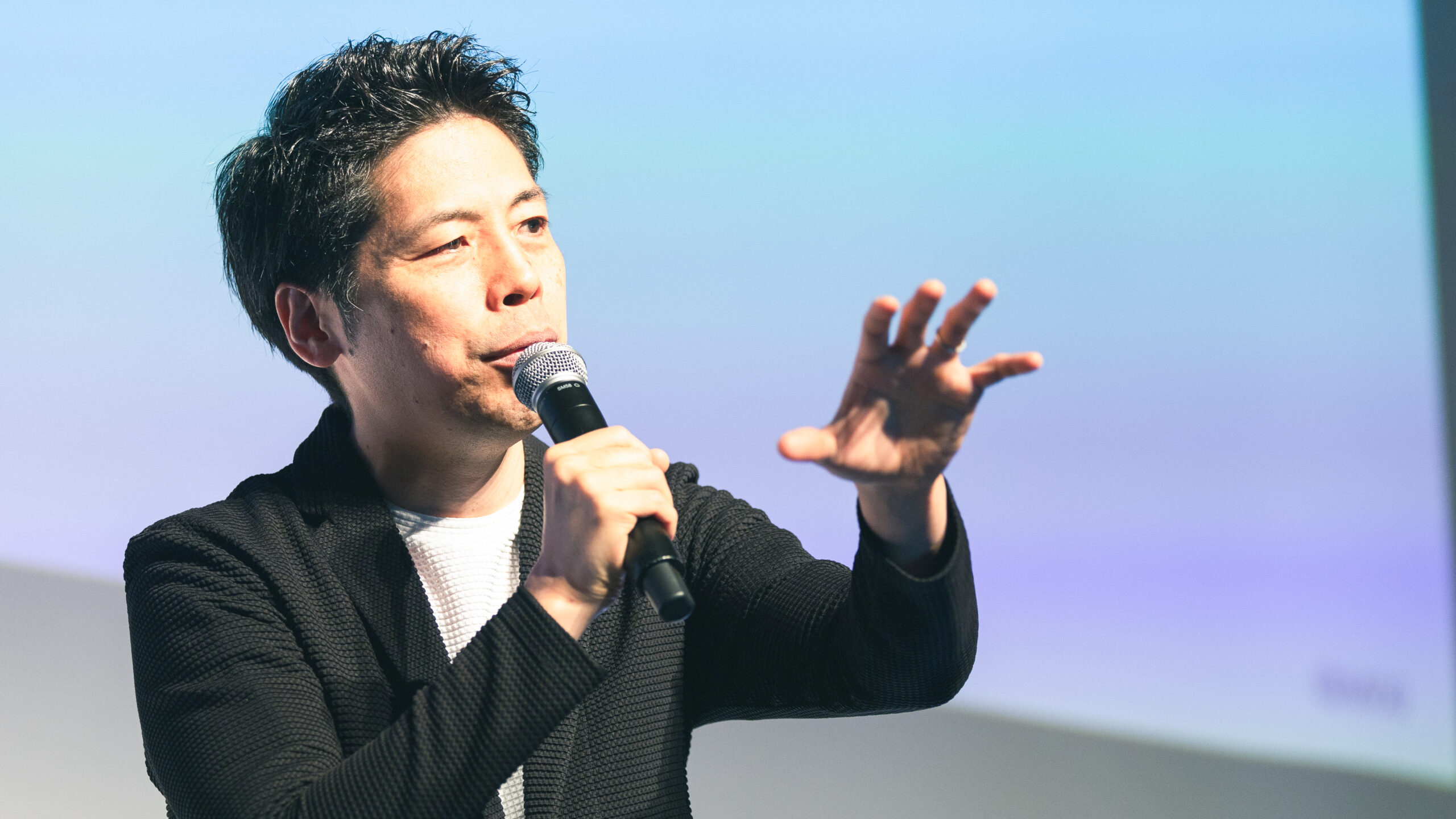 株式会社MIXI 取締役ファウンダー 上級執行役員 笠原 健治氏